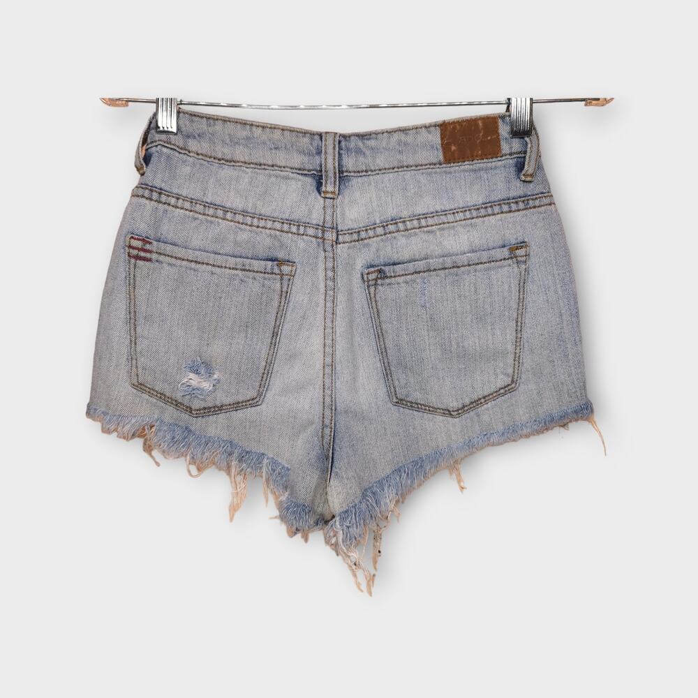 Womens BDG High Rise DREE Cheeky Distressed Blue Jean Shorts Size W25" - Picture 3 of 3